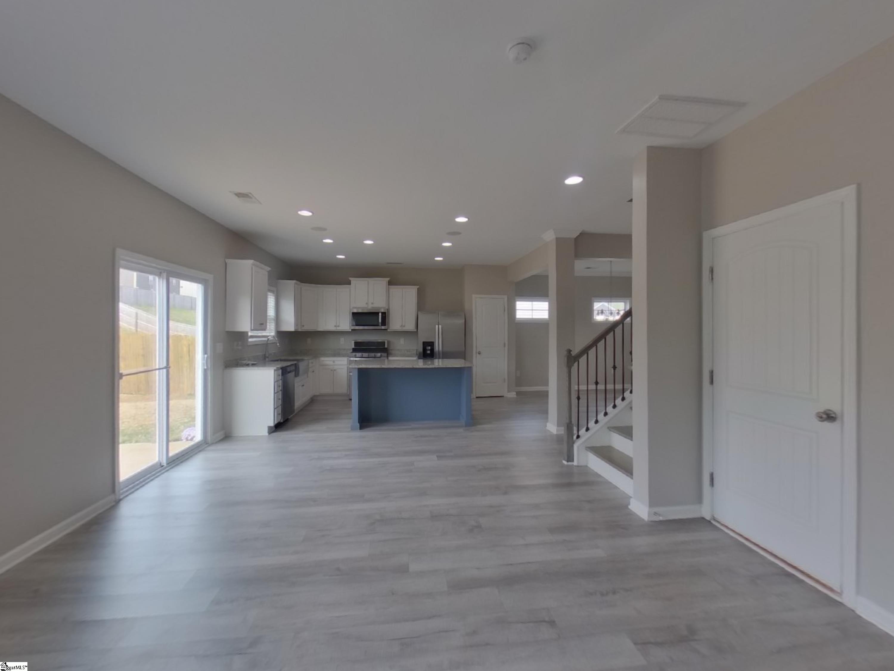 629 Grantleigh Drive Duncan, SC 29334 - Photo 5 of 19