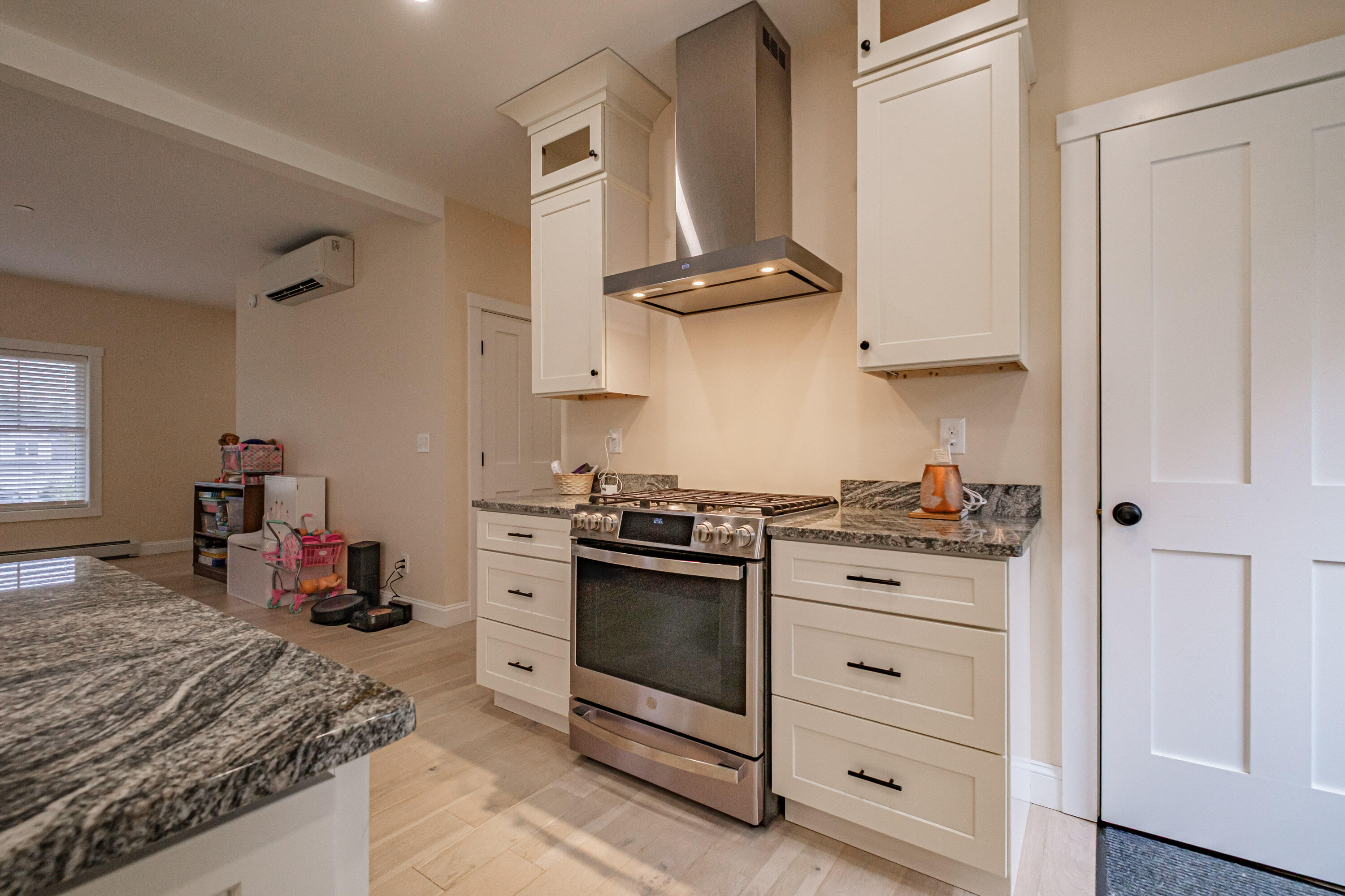 34 Revolution Drive Windham, ME 04062 - Photo 24 of 82 20250509gp-62027