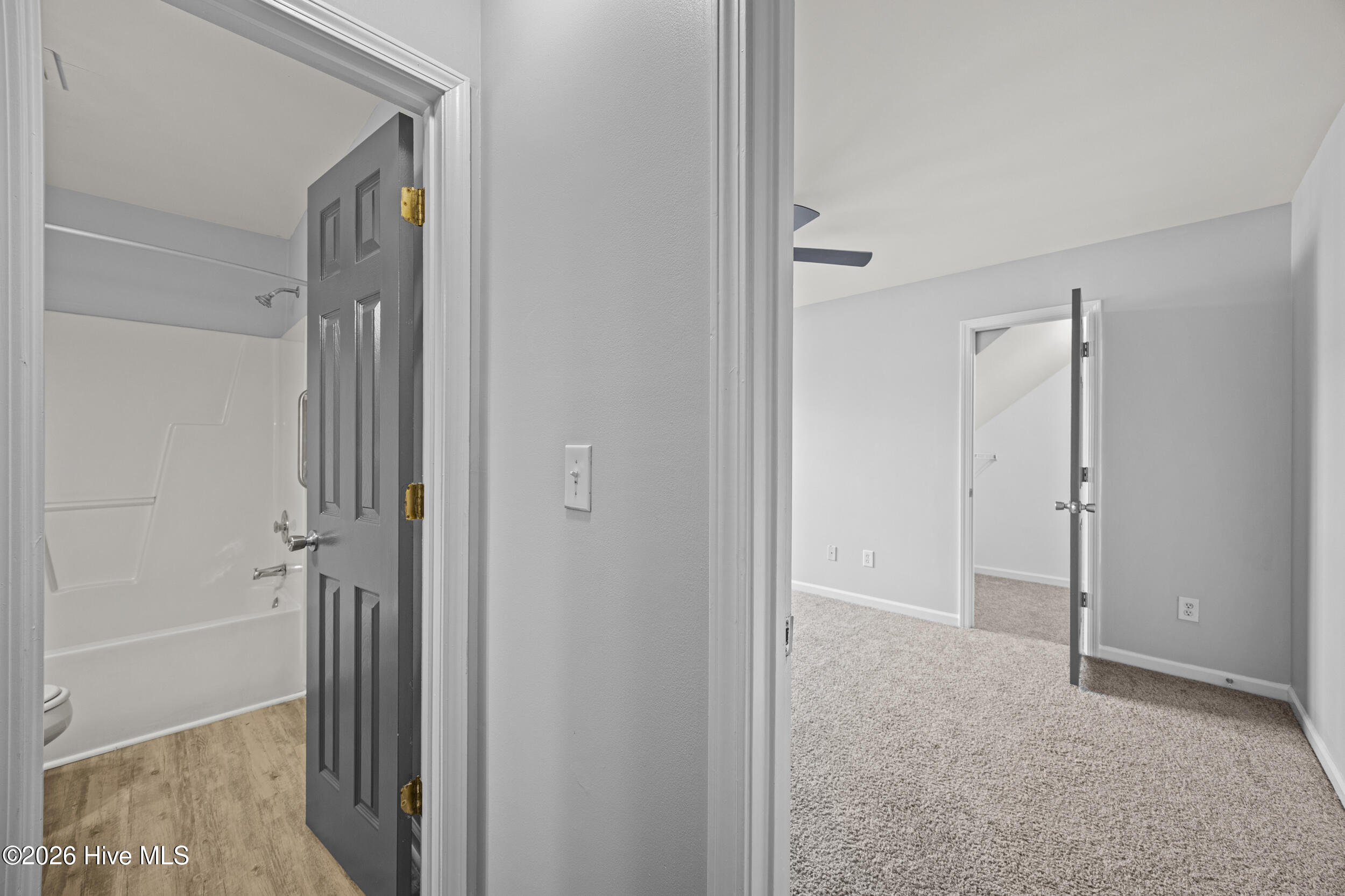 306 St Rosea Road Wilmington, NC 28405 - Photo 21 of 35 21_hallway