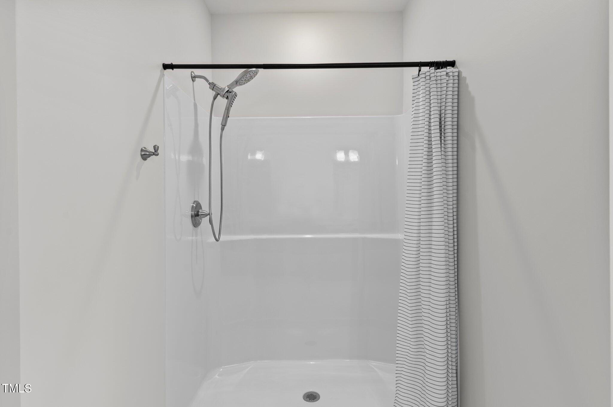 95 Leisure Lane Louisburg, NC 27549 - Photo 15 of 32 38-web-or-mls-DSC_0192