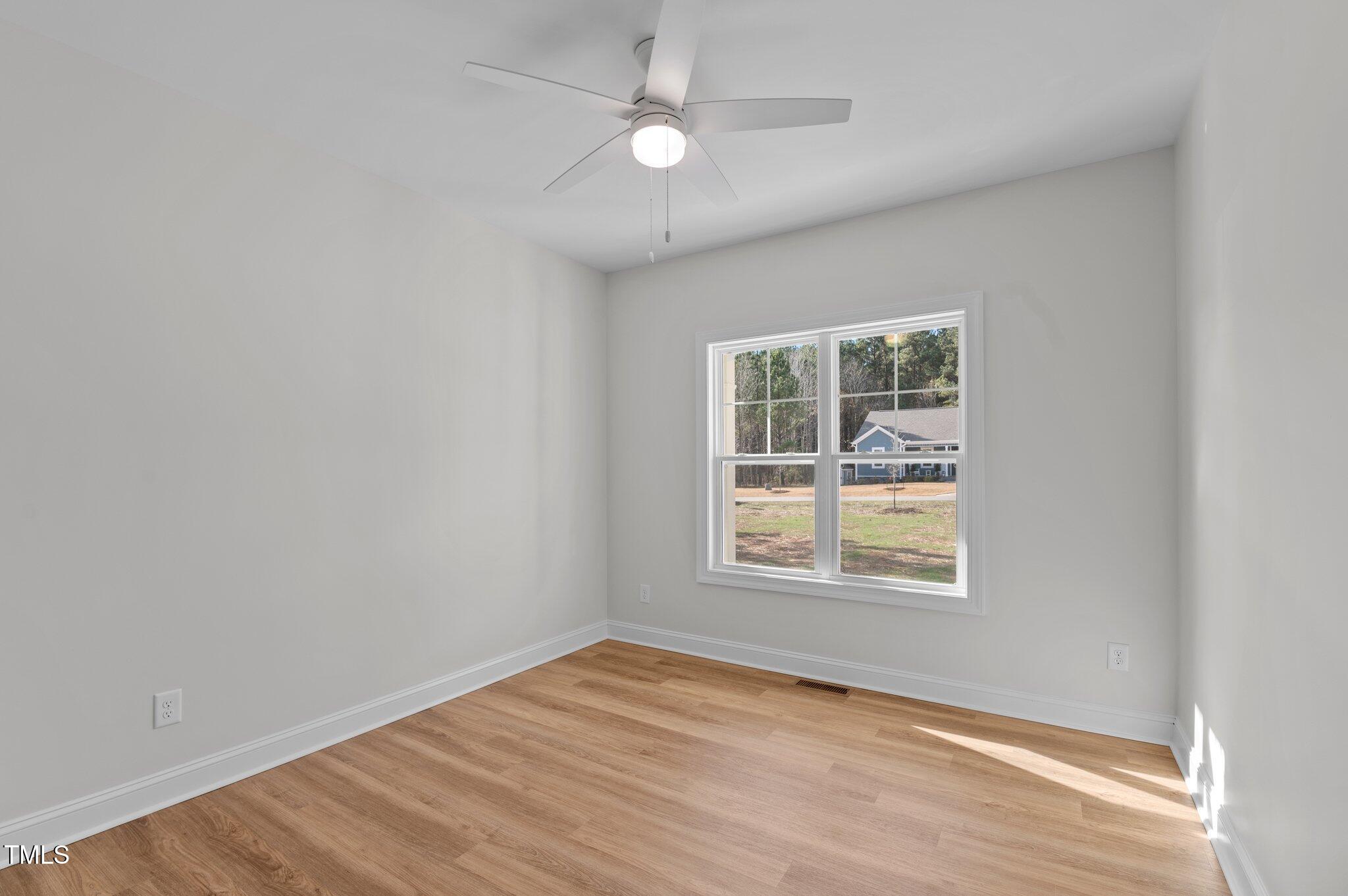 95 Leisure Lane Louisburg, NC 27549 - Photo 17 of 32 40-web-or-mls-DSC_0198