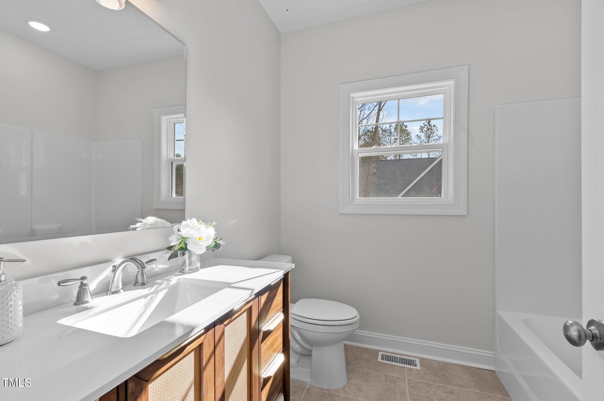 95 Leisure Lane Louisburg, NC 27549 - Photo 18 of 32 41-web-or-mls-DSC_0201