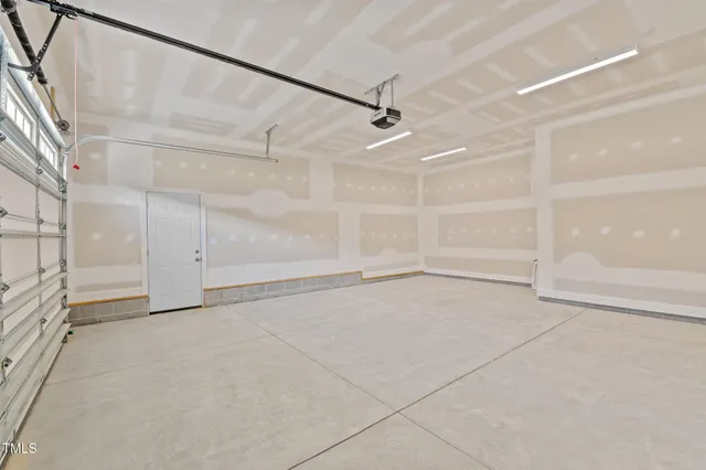 an empty room with a empty space