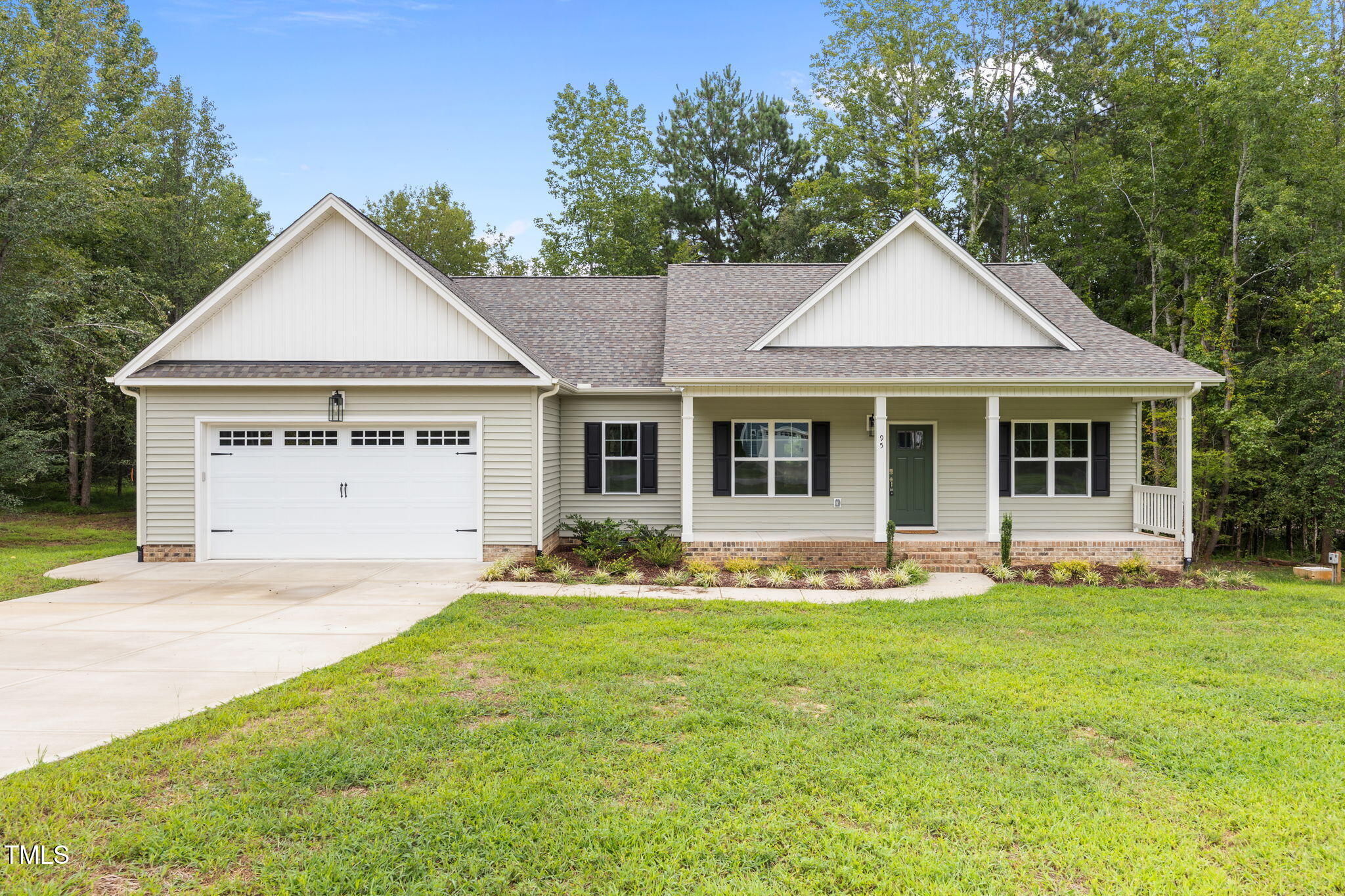 95 Leisure Lane Louisburg, NC 27549 - Photo 2 of 32 45-web-or-mls-IMG_1537