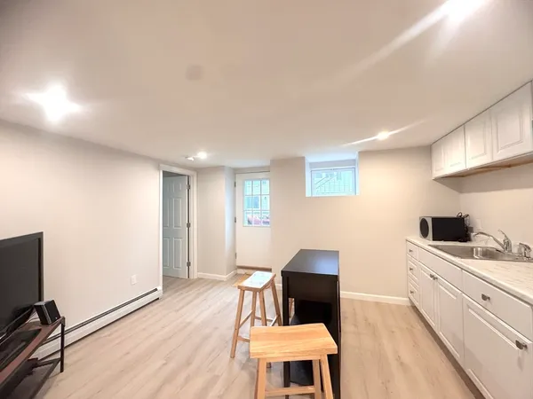 $2,800 | 39 Cottage Street, Unit 1, Stoneham, MA 02180