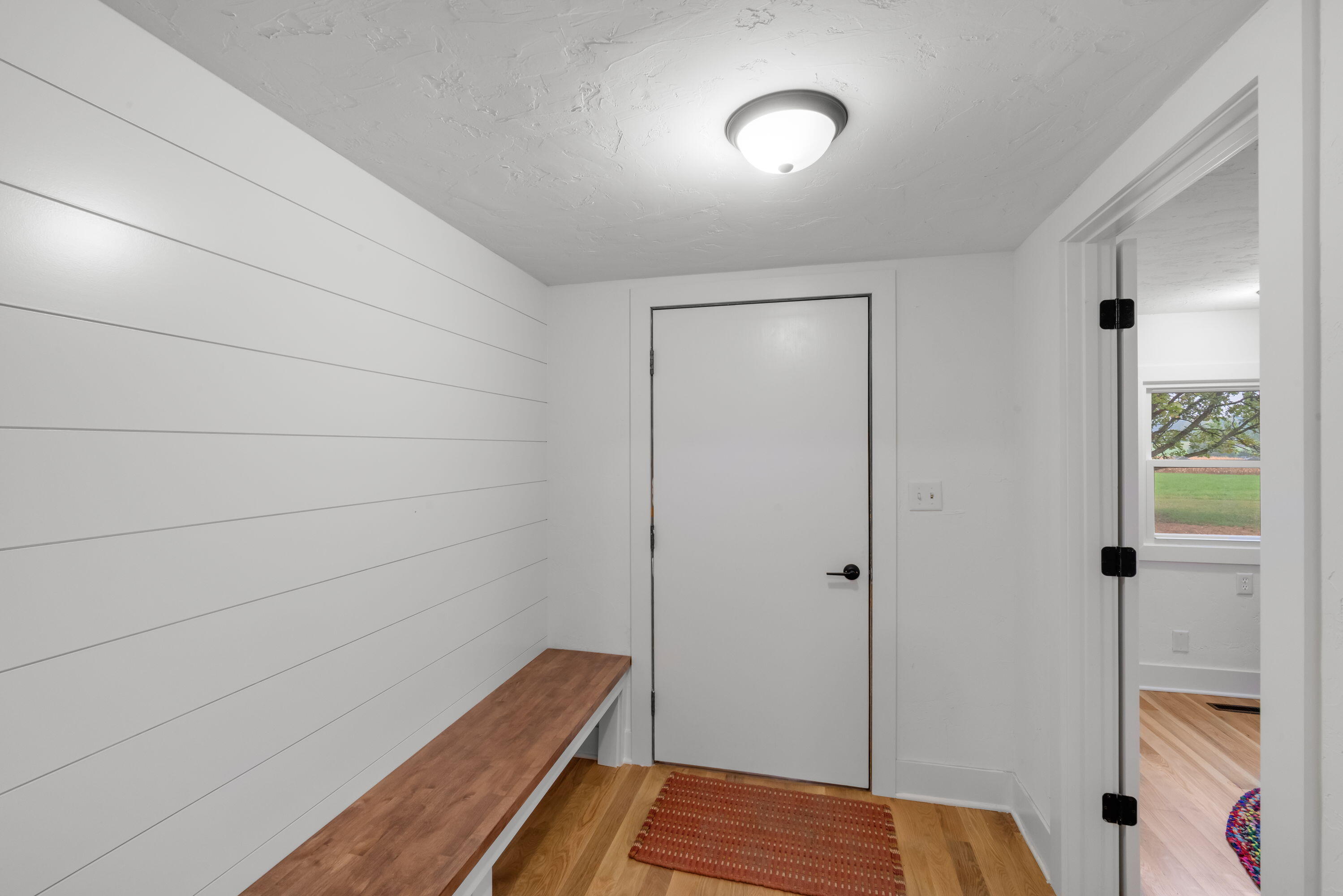 5036 County Highway West Bend, WI 53090 - Photo 23 of 53 Mud Room