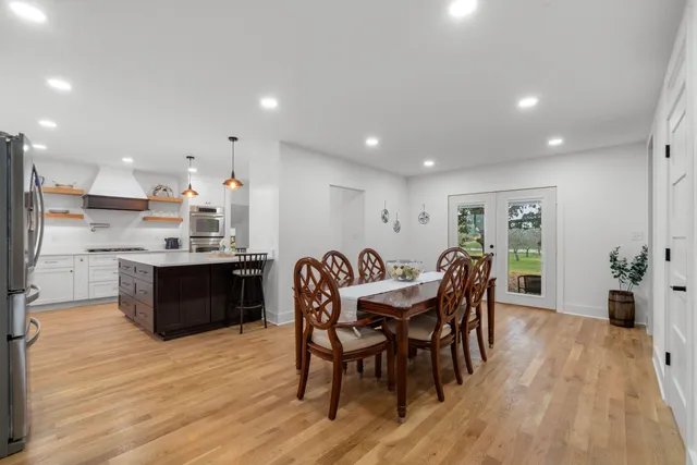 $1,099,000 | 5036 County Highway, West Bend, WI 53090