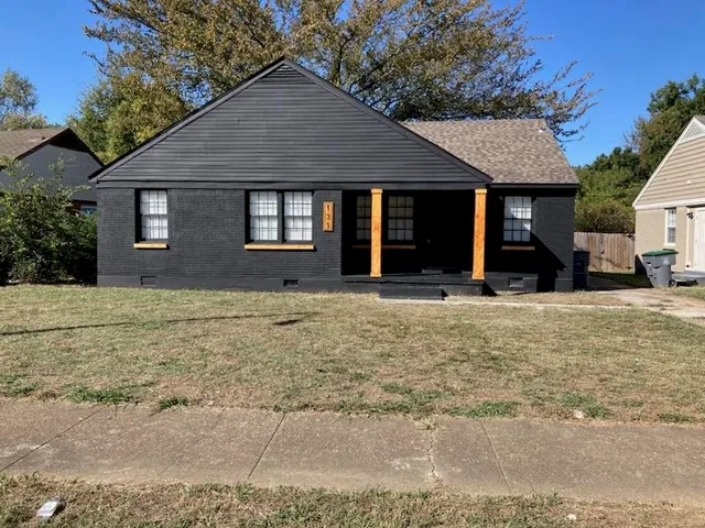 $184,000 | 131 Eastview Drive, Memphis, TN 38111