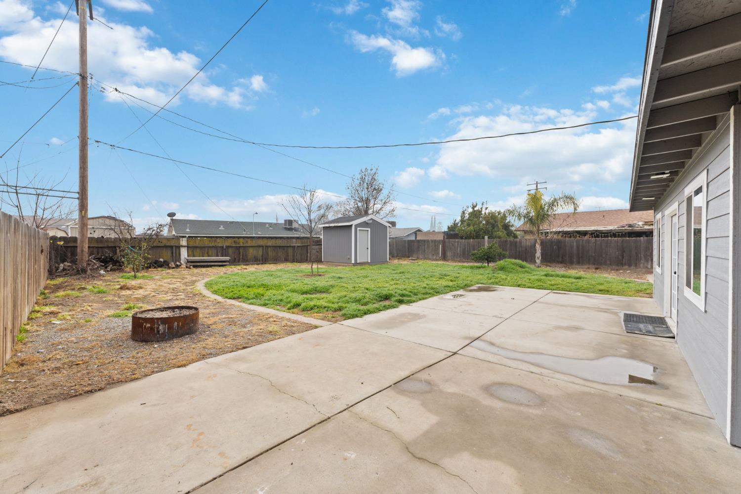 14191 Pimo Street Armona, CA 93202 - Photo 12 of 25