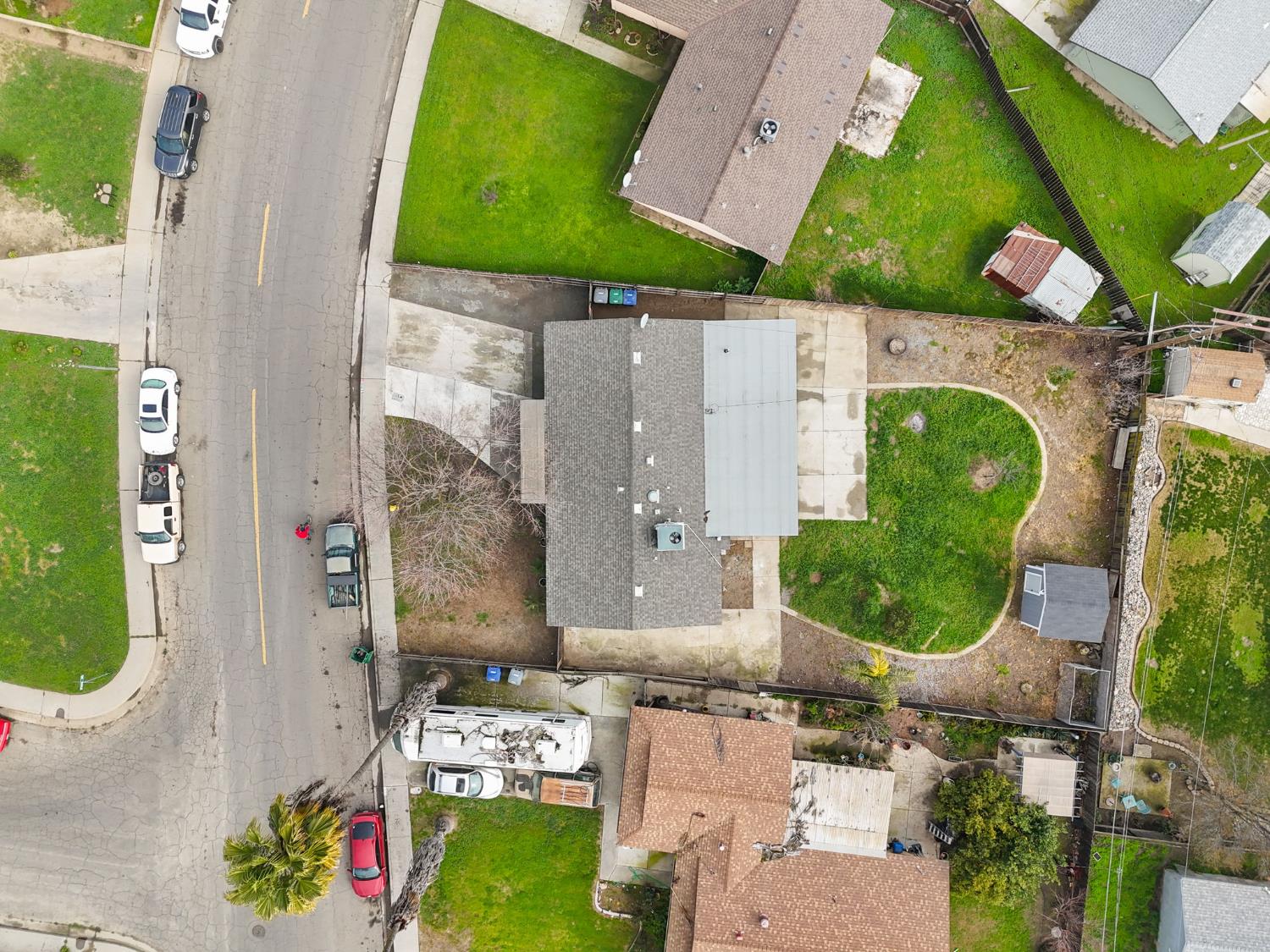 14191 Pimo Street Armona, CA 93202 - Photo 17 of 25