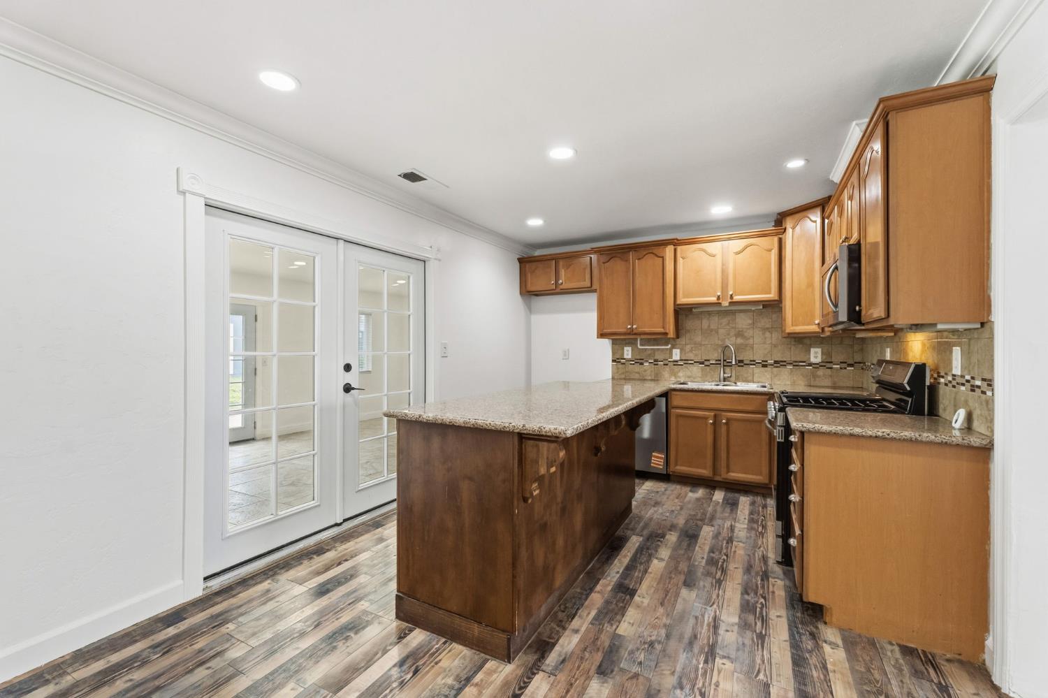 14191 Pimo Street Armona, CA 93202 - Photo 19 of 25