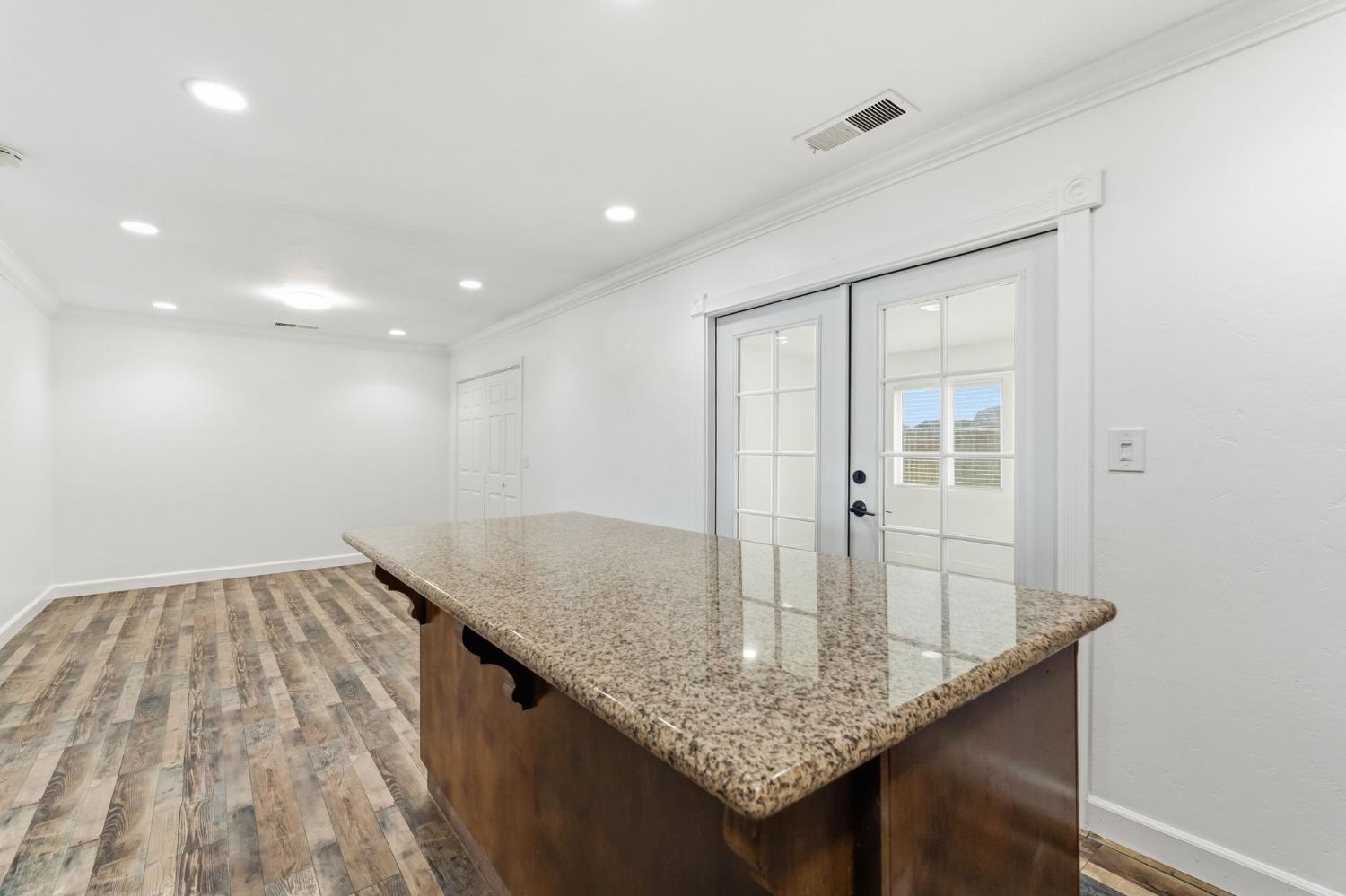 14191 Pimo Street Armona, CA 93202 - Photo 22 of 25