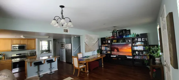 $3,700 | 600 Flathead River Street, Oxnard, CA 93036