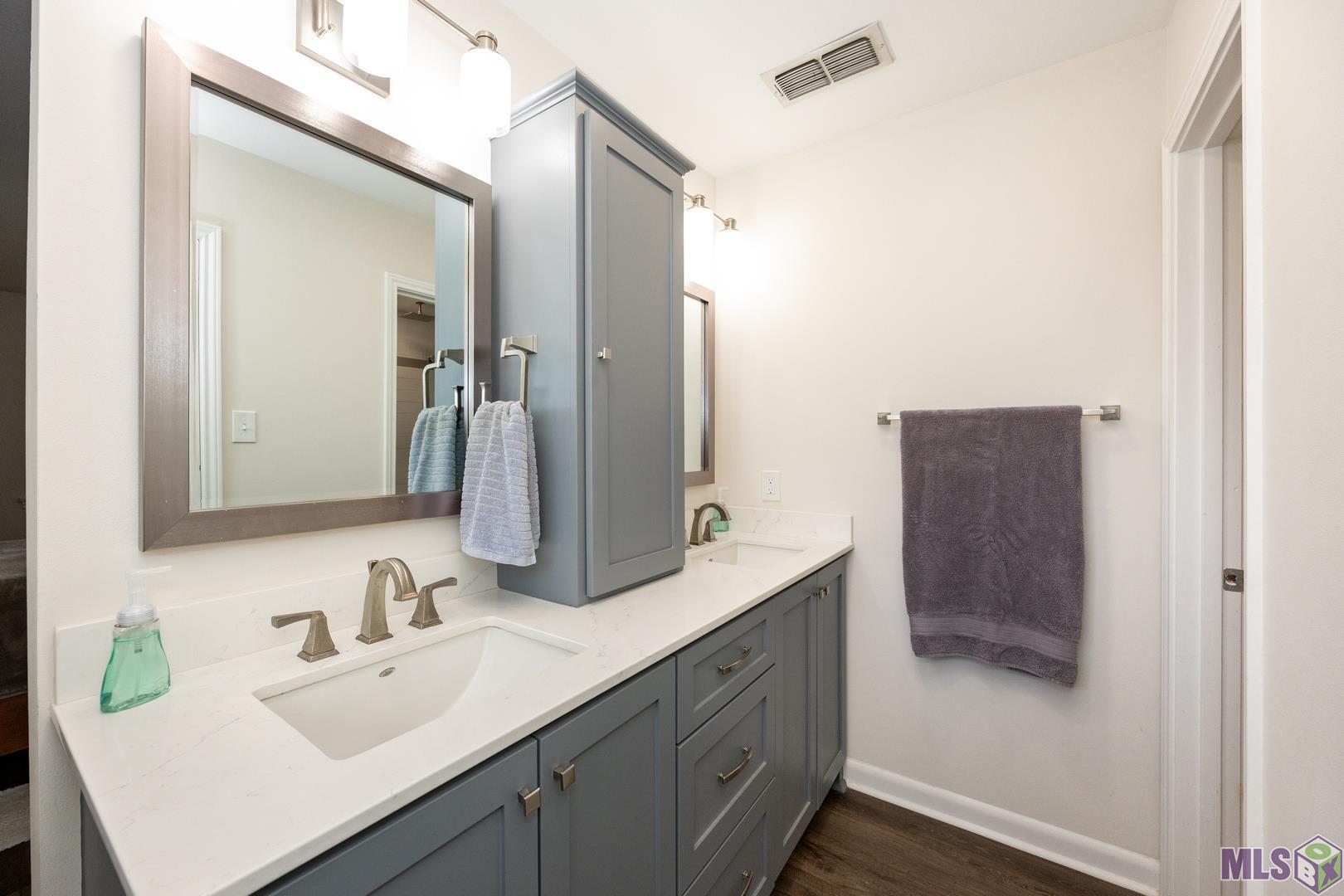 245 Rue De Laplace Baton Rouge, LA 70810 - Photo 13 of 24 Master Bathroom