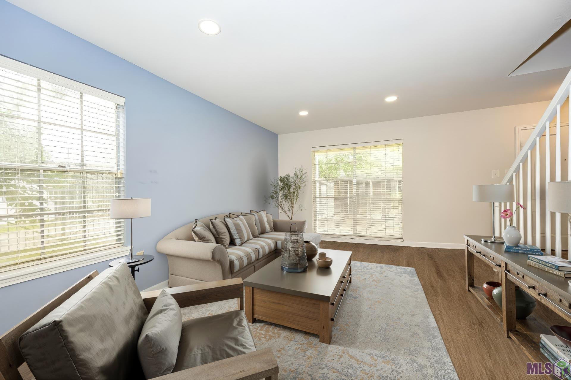 245 Rue De Laplace Baton Rouge, LA 70810 - Photo 10 of 24 Second Living Area