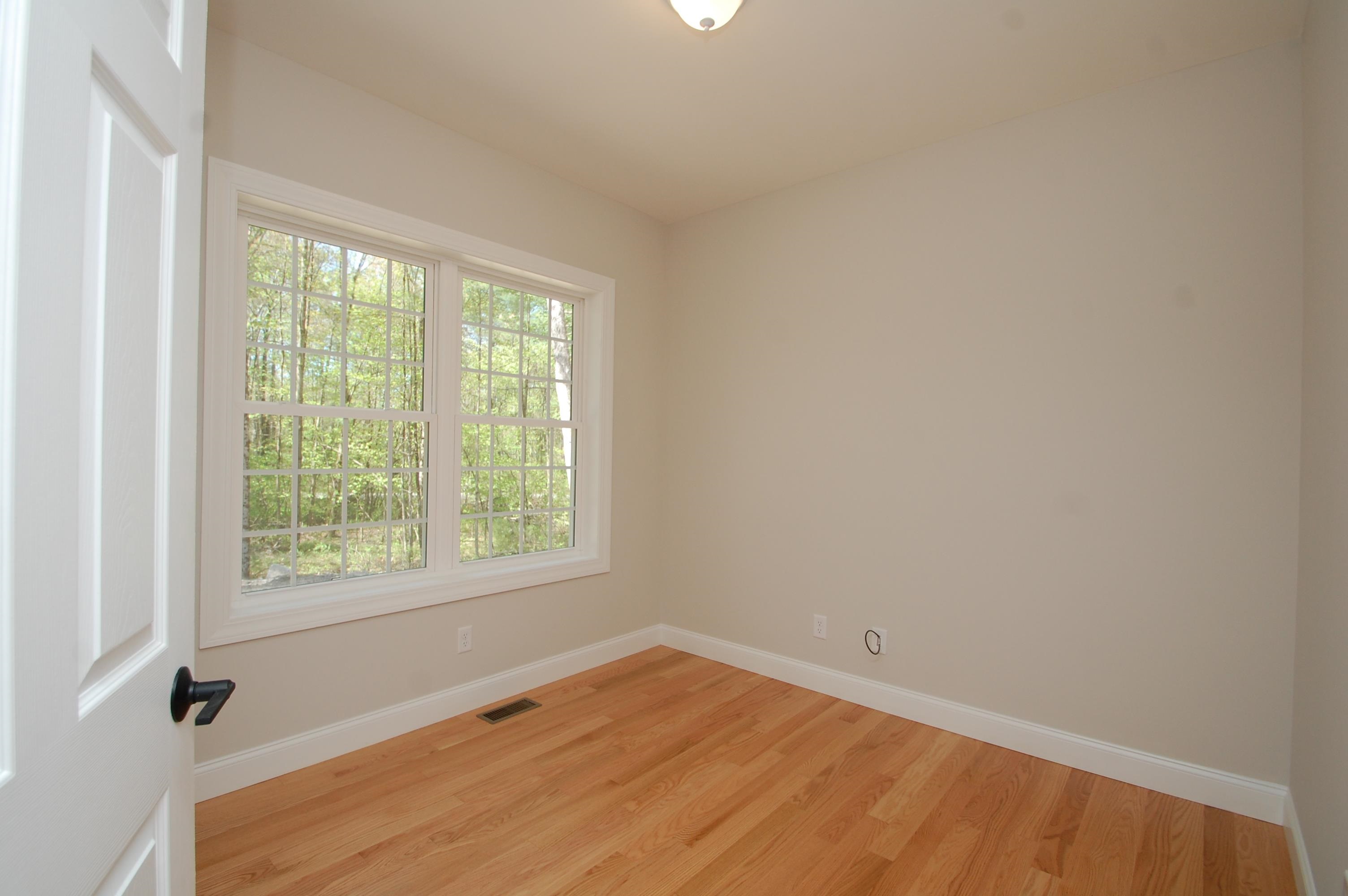 9 Reeds Ferry Way Merrimack, NH 03054 - Photo 9 of 20