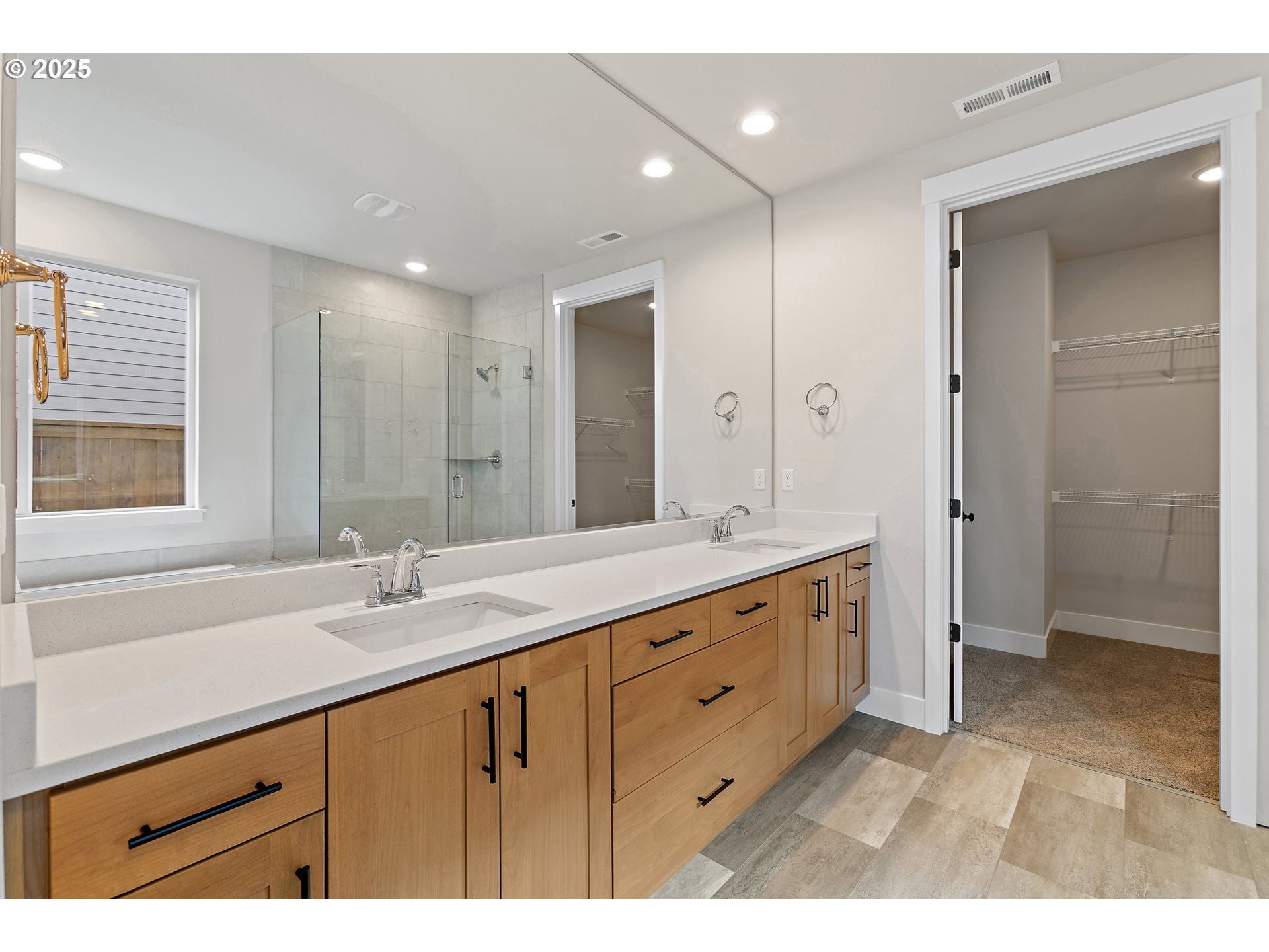 3075 Olympic Street, Unit 35 Woodburn, OR 97071 - Photo 29 of 41