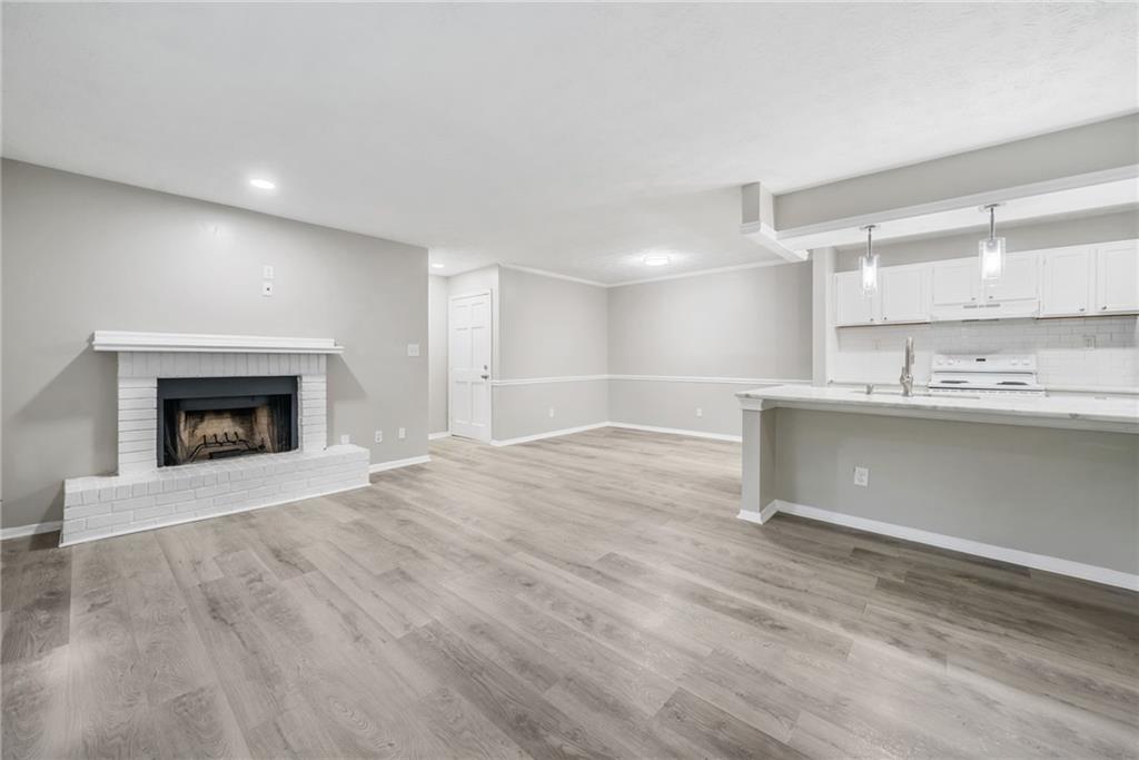 113 Tuxworth Circle Decatur, GA 30033 - Photo 6 of 39