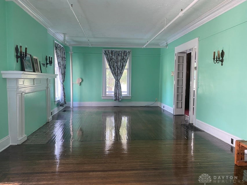 1215 East High Street Springfield, OH 45505 - Photo 11 of 52