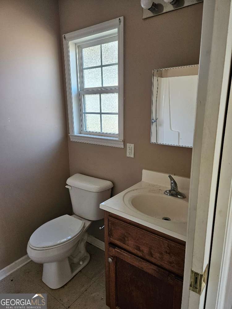 107 Flint Street, Unit 40 Fitzgerald, GA 31750 - Photo 5 of 17