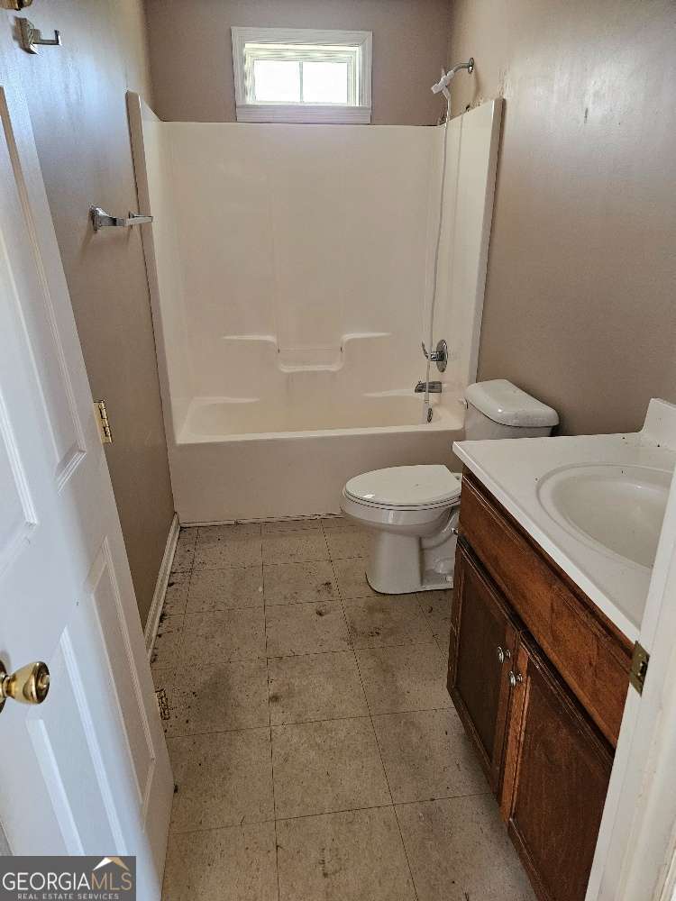 107 Flint Street, Unit 40 Fitzgerald, GA 31750 - Photo 10 of 17
