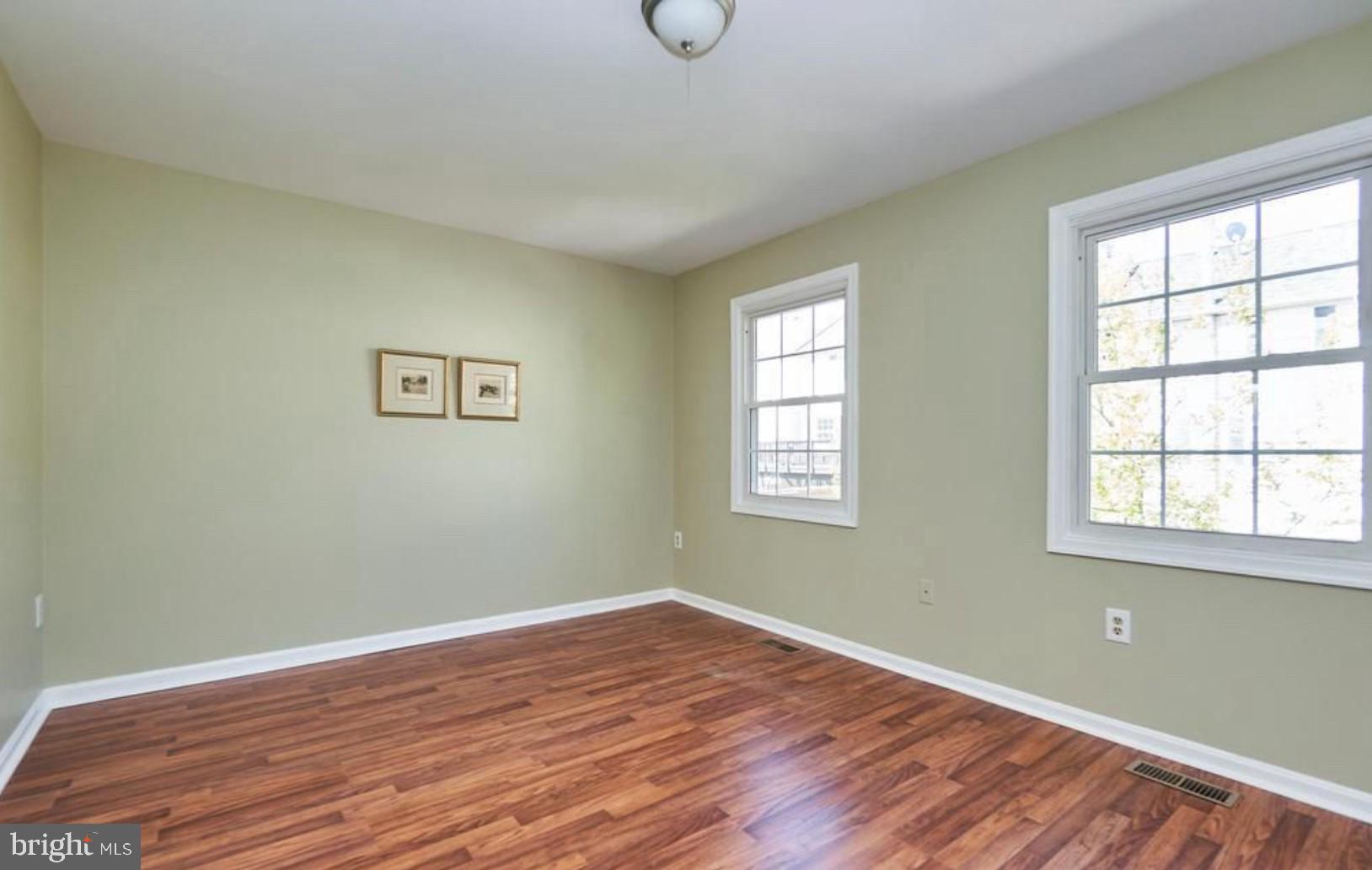 8582 Adamson Street Manassas, VA 20110 - Photo 12 of 22