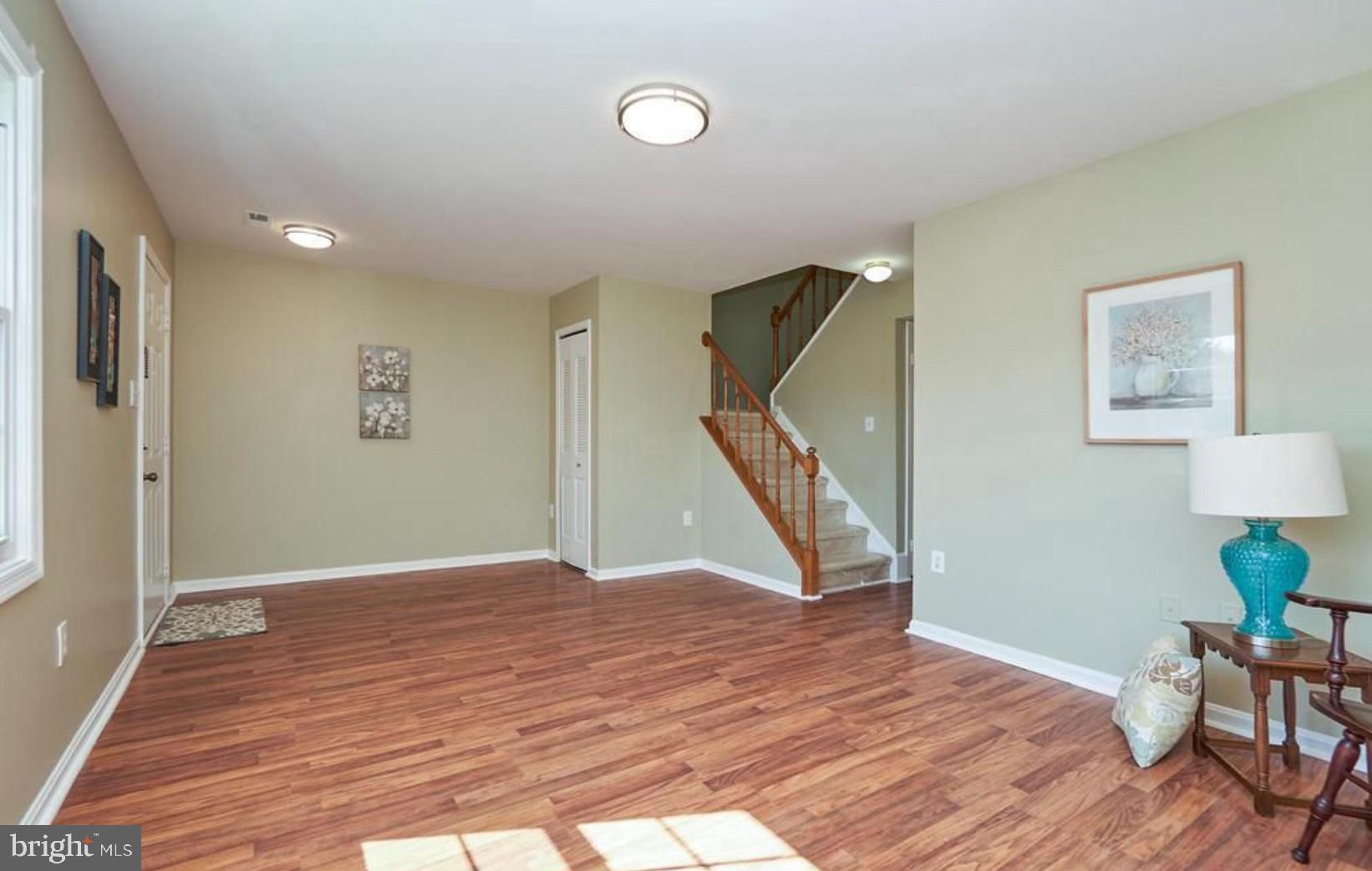 8582 Adamson Street Manassas, VA 20110 - Photo 4 of 22