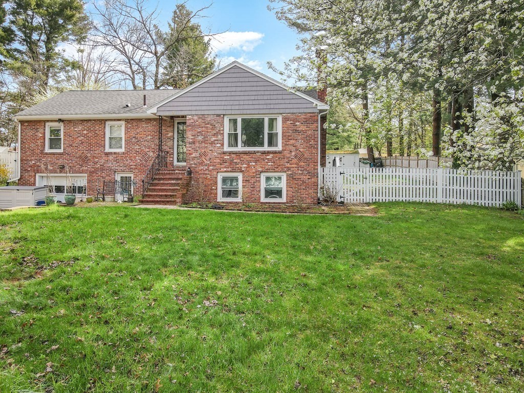3 Elvira Road North Reading, MA 01864 - Photo 3 of 31 Gallery Image 3
