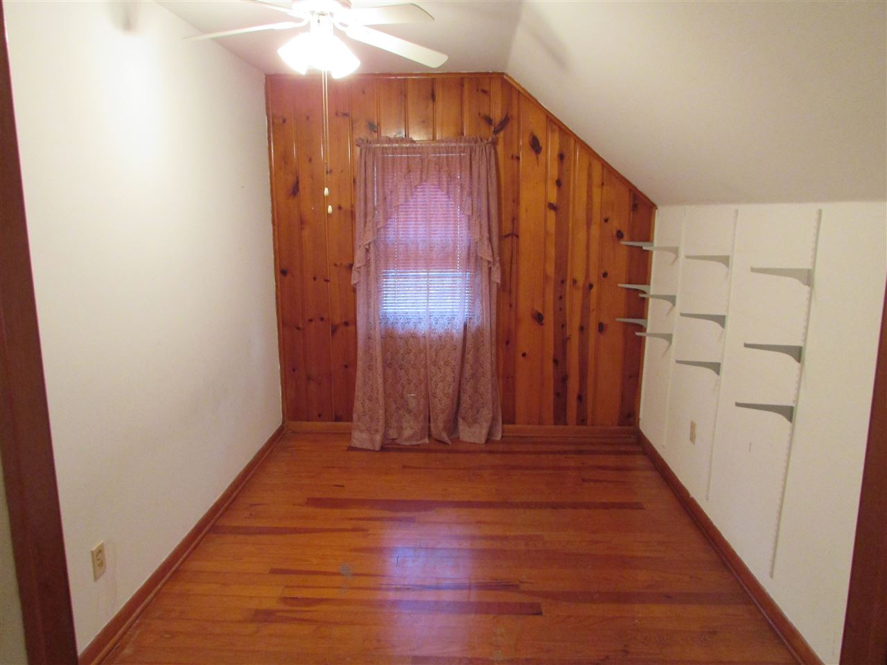 160 North 3rd Street Blanchard, MI 49310 - Photo 23 of 49 1819646-22.JPG