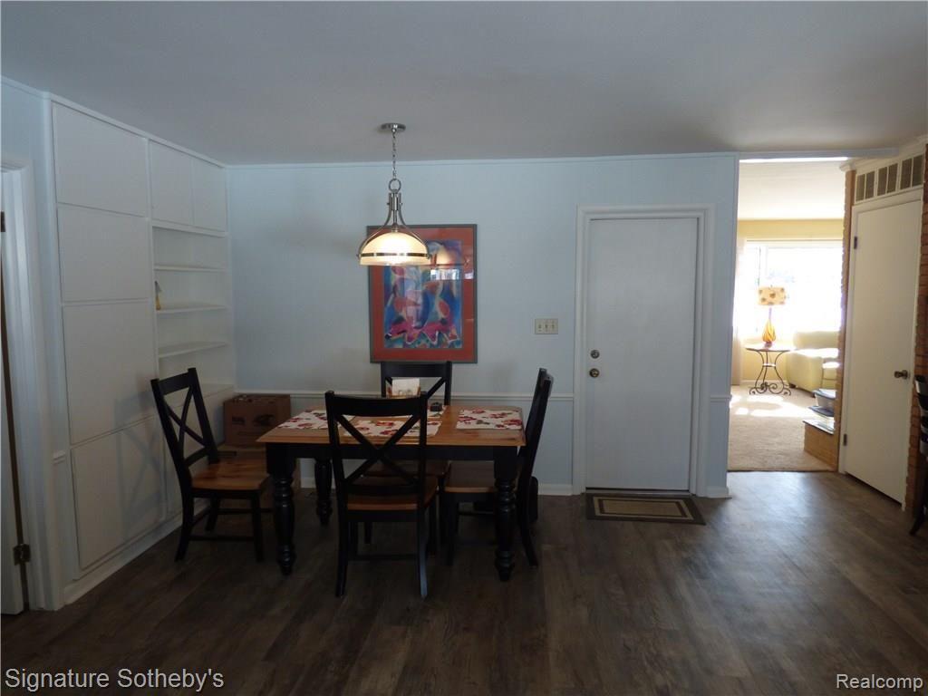 3448 Wendover Road Troy, MI 48084 - Photo 10 of 38 13.JPG