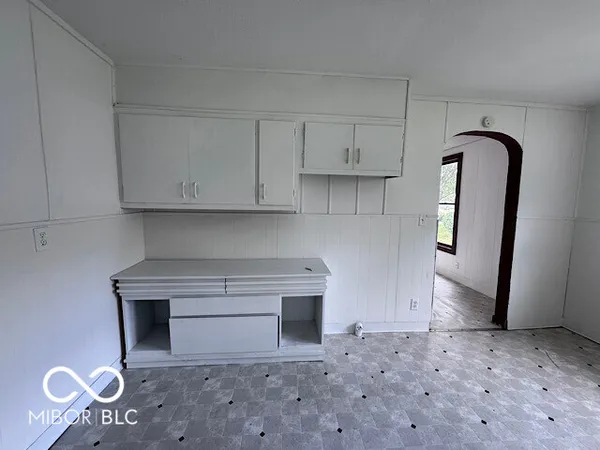 $117,900 | 625 East Beech Street, Winchester, IN 47394