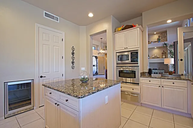 $12,000 | 6469 East Amber Sun Drive, Scottsdale, AZ 85266