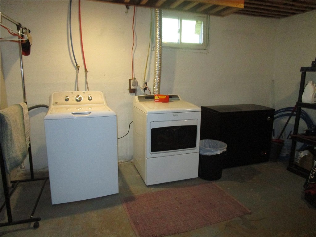 2843 South Taylor Road Decatur, IL 62521 - Photo 11 of 15 Gallery Image 11