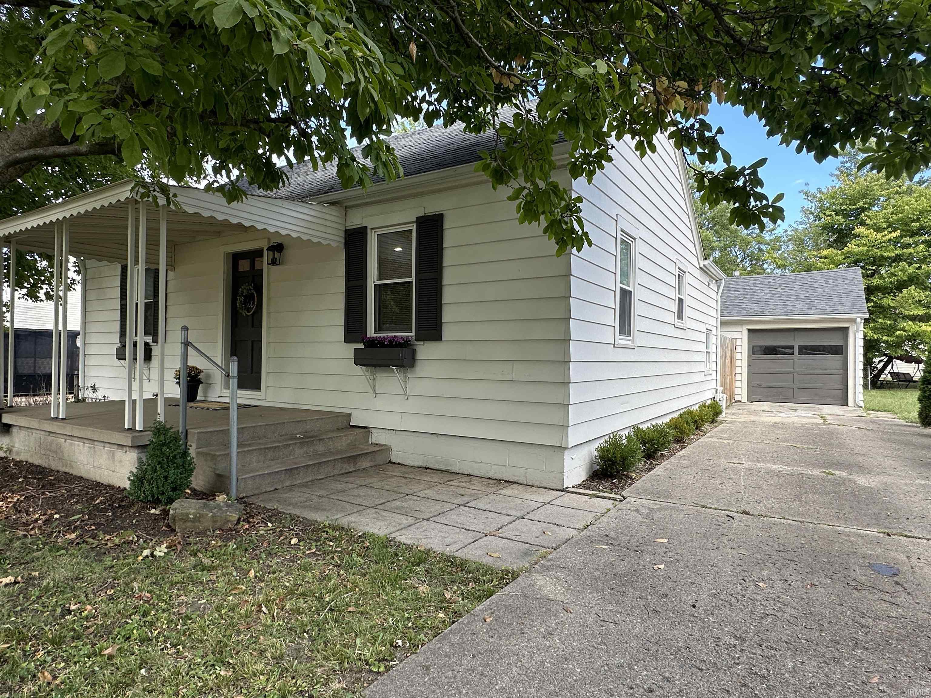1526 South Ribble Avenue Muncie, IN 47302 - Photo 1 of 36 Gallery Image 1