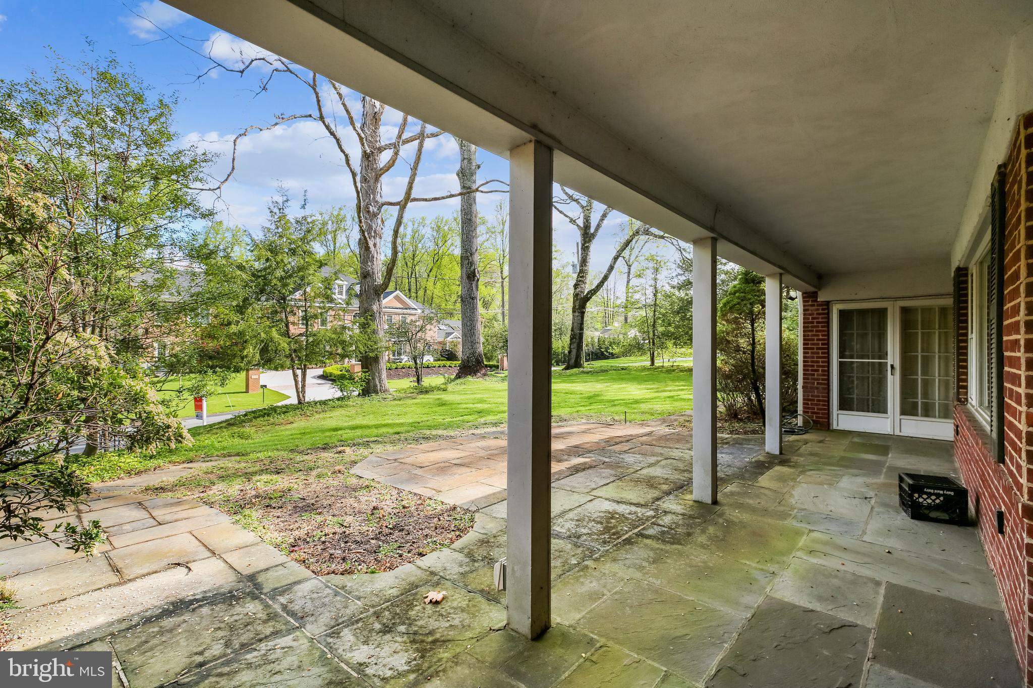 418 Stonington Road Silver Spring, MD 20902 - Photo 5 of 20 Front Porch