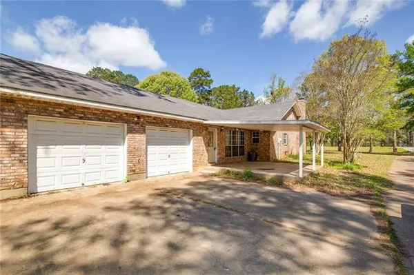 $289,000 | 8355 Highway 71, Pineville, LA 71360