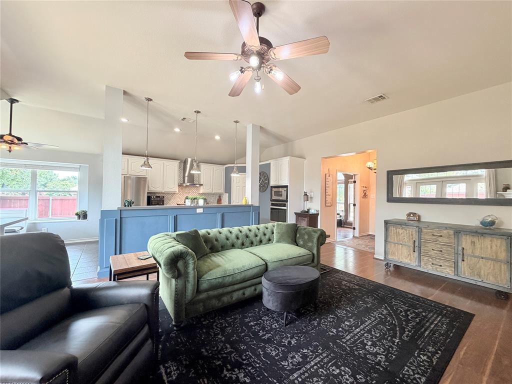 15760 Scenic Road Frisco, TX 75035 - Photo 14 of 40