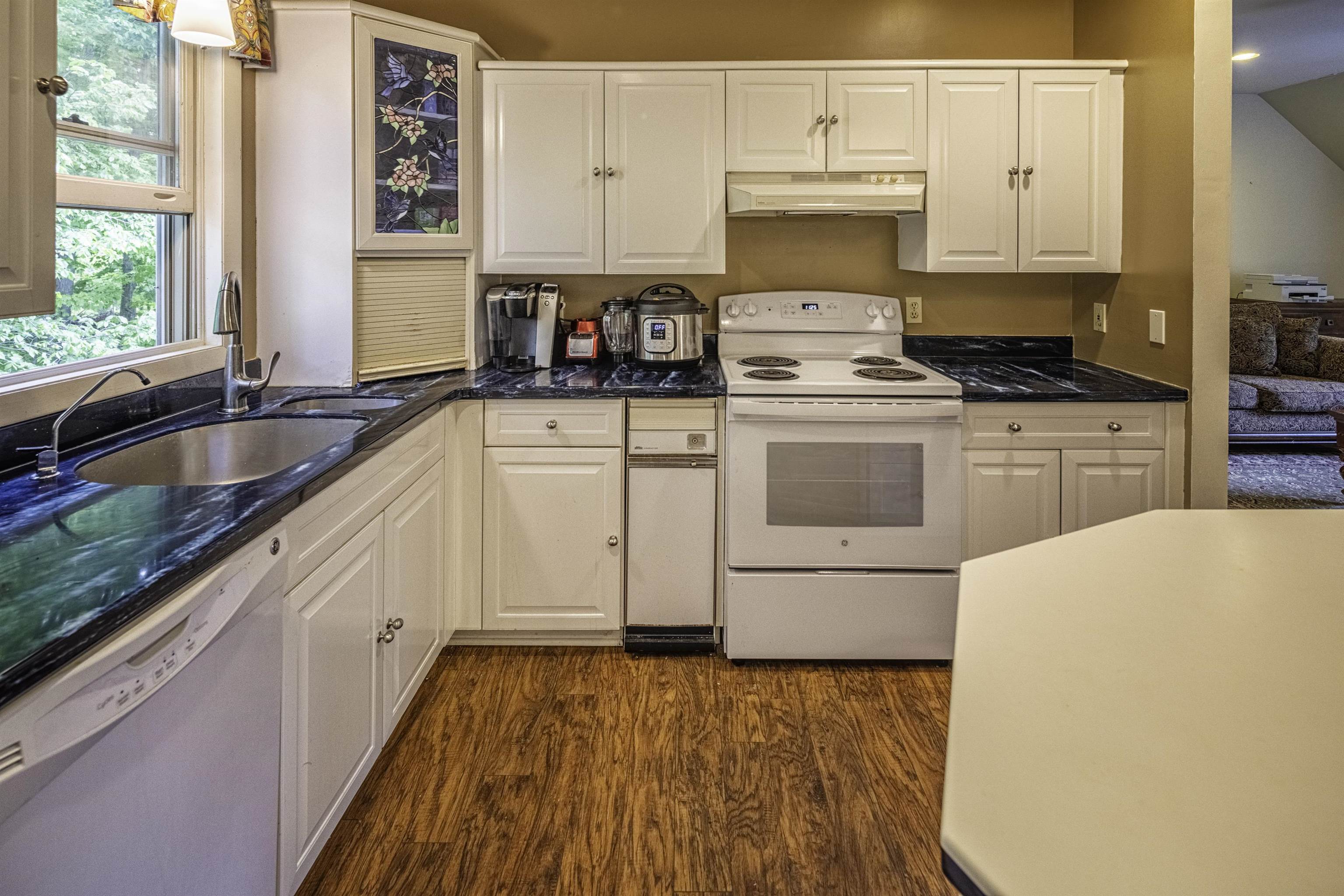 115 Cocheco Street Dover, NH 03820 - Photo 46 of 49