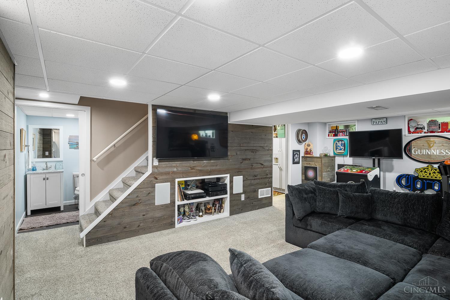 3983 Irwin Simpson Road Mason, OH 45040 - Photo 37 of 66 Gallery Image 37