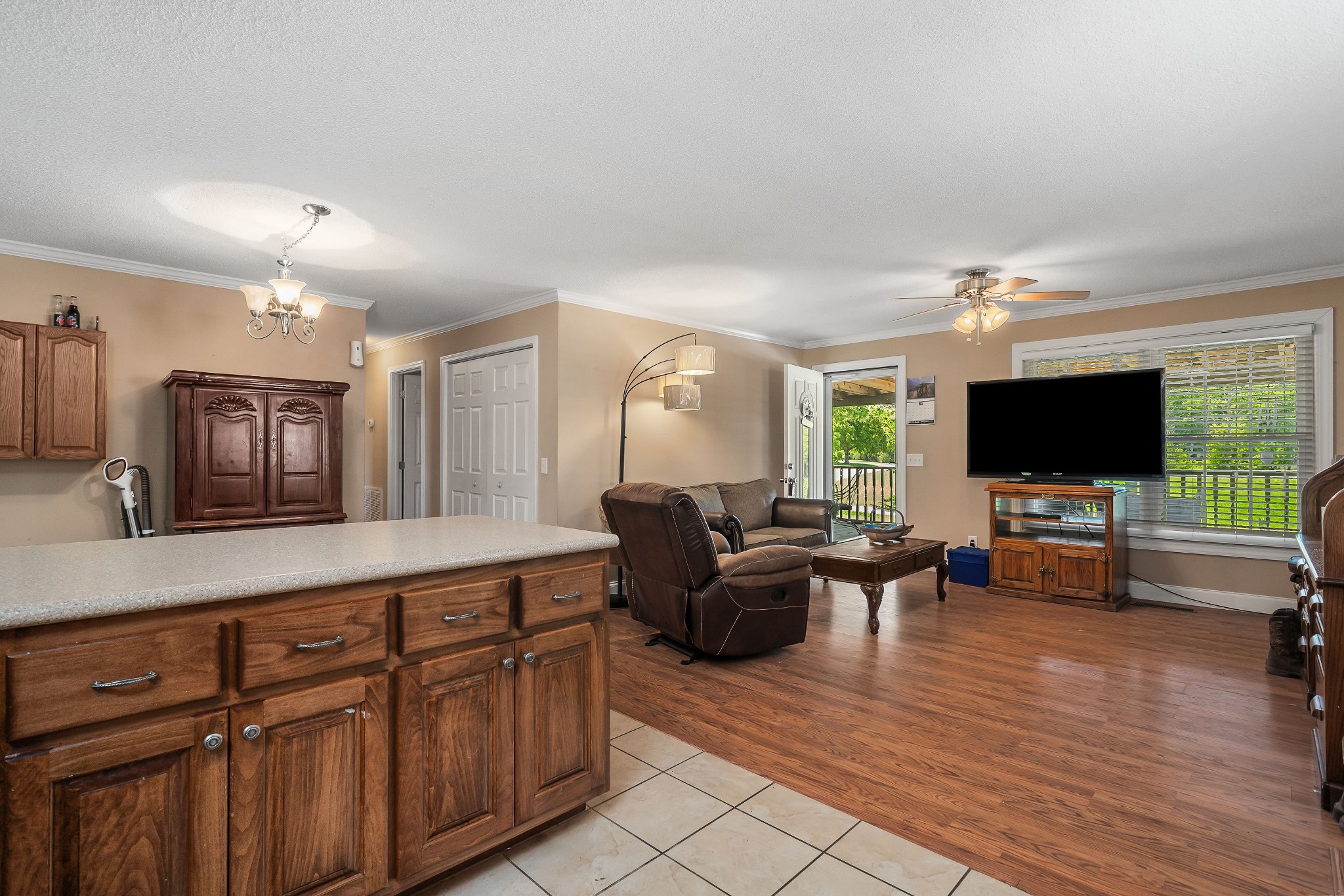 1049 Midway Road Smithville, TN 37166 - Photo 8 of 41 Gallery Image 8