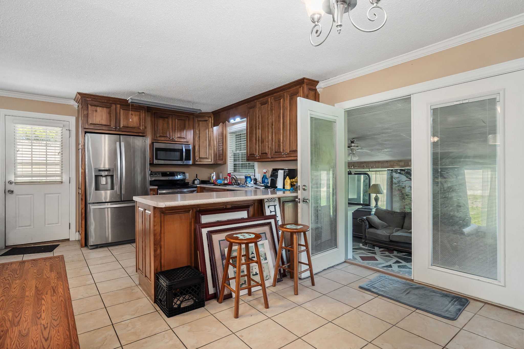 1049 Midway Road Smithville, TN 37166 - Photo 9 of 41 Gallery Image 9