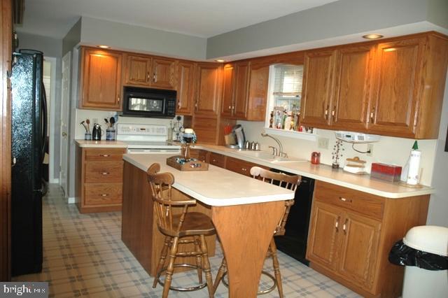 2182 Hollinger Road Lancaster, PA 17602 - Photo 2 of 14 Gallery Image 2