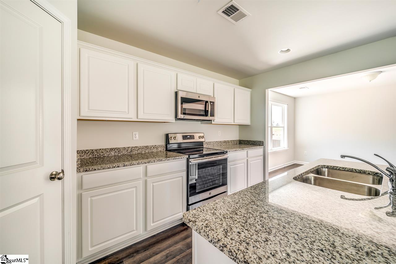 123 Butler Knoll Ct. Inman, SC 29349 - Photo 8 of 24