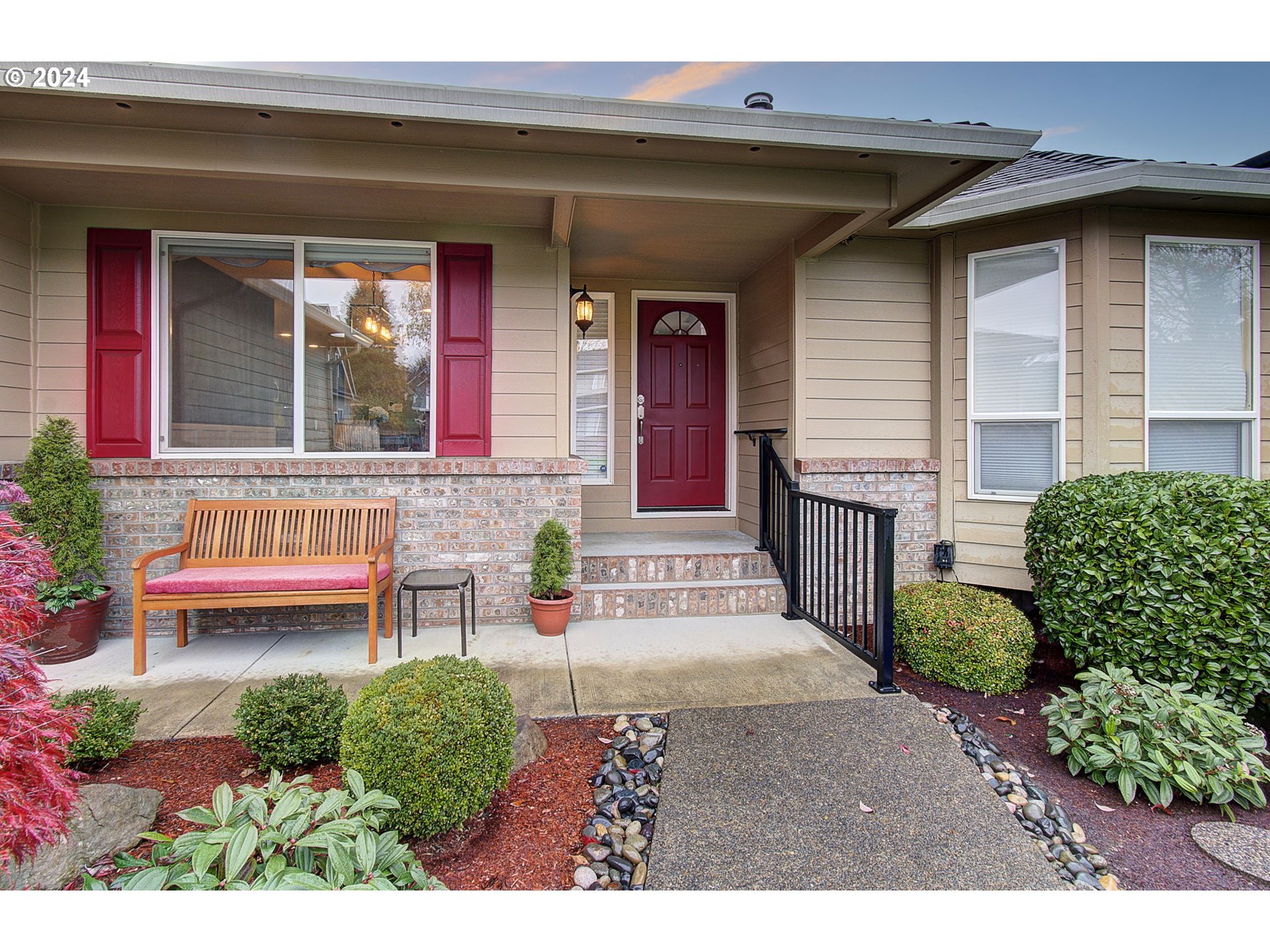 1735 Northwest 33rd Way Camas, WA 98607 - Photo 3 of 48 Gallery Image 3