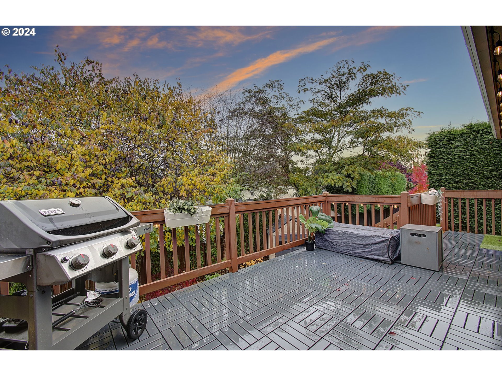 1735 Northwest 33rd Way Camas, WA 98607 - Photo 40 of 48 Deck