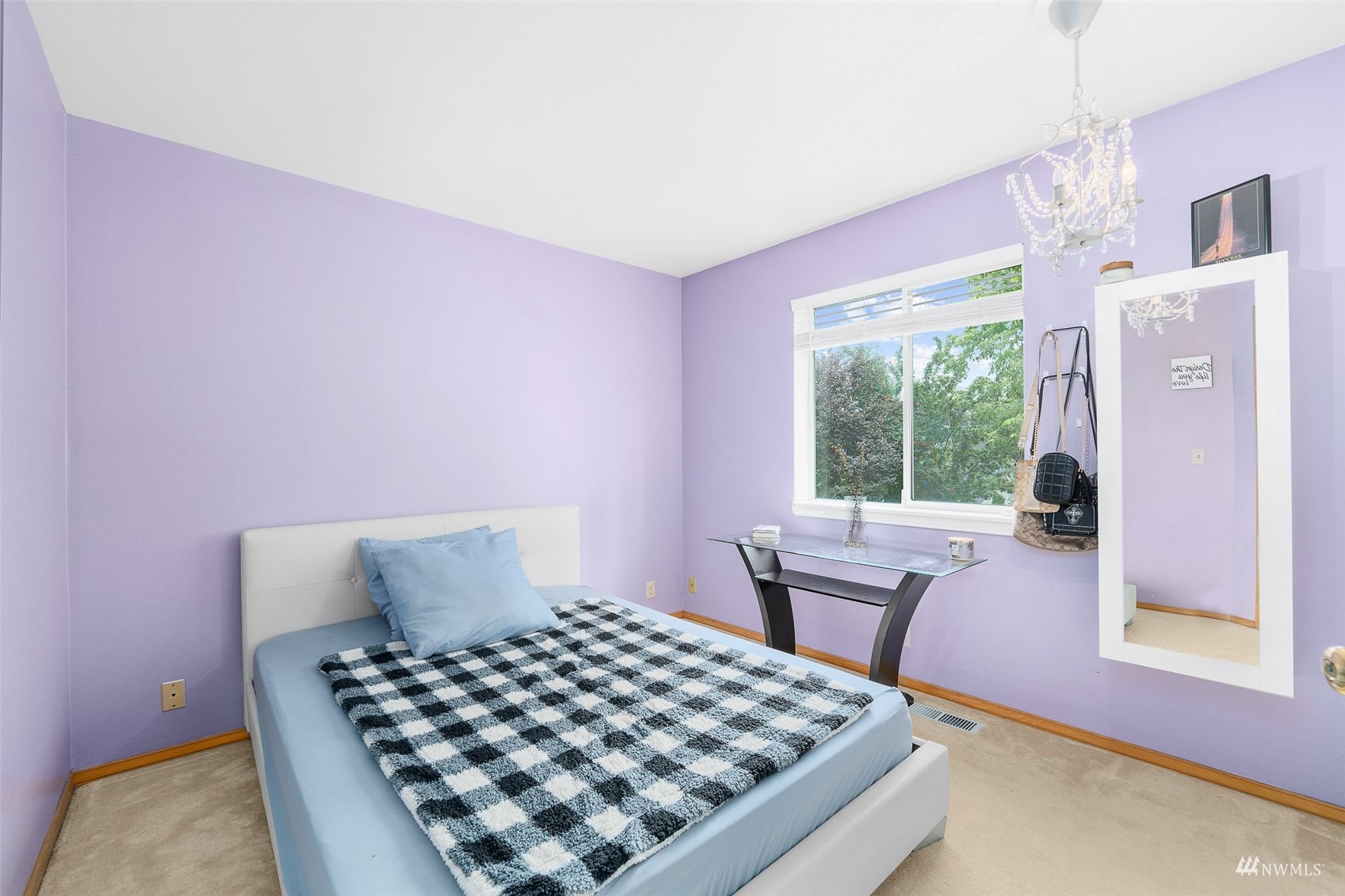 4011 Northeast 7th Court Renton, WA 98056 - Photo 14 of 28 Gallery Image 14