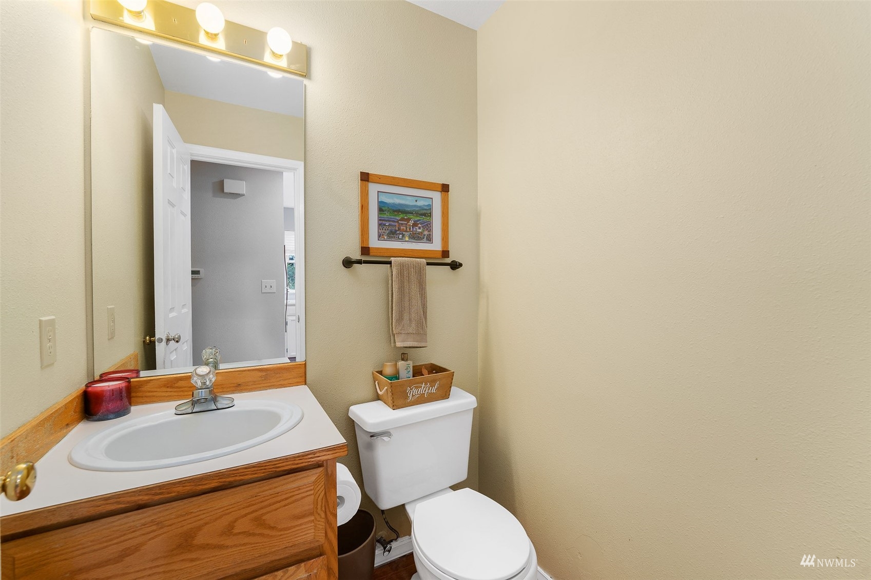 4011 Northeast 7th Court Renton, WA 98056 - Photo 17 of 28 Gallery Image 17