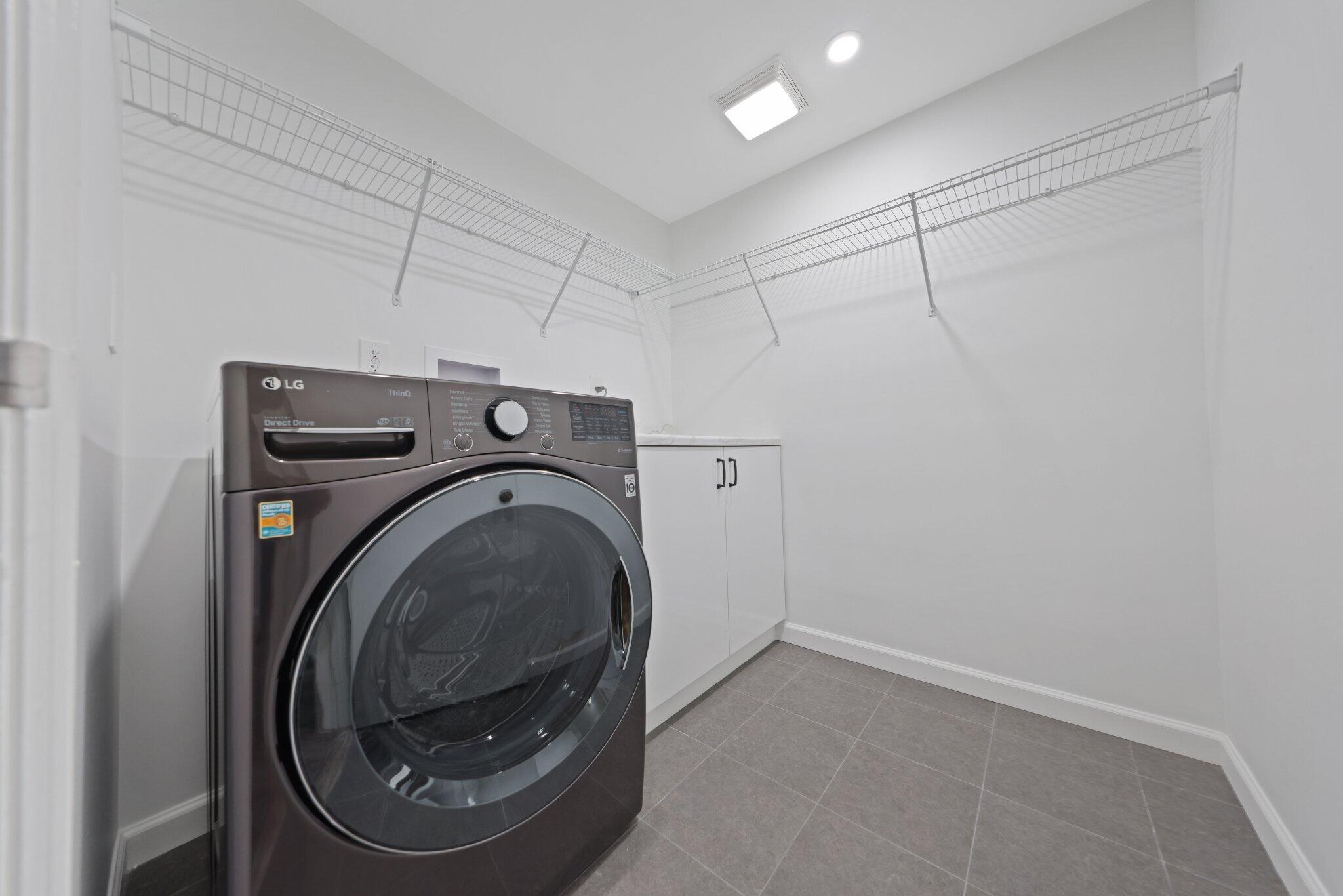2066 North Ocean Boulevard, Unit 2SW Boca Raton, FL 33431 - Photo 20 of 34 Laundry Room