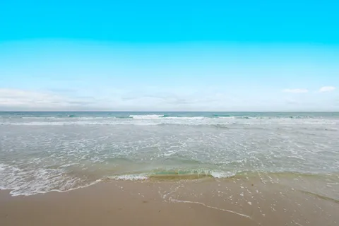 $650,000 | 2066 North Ocean Boulevard, Unit 2SW, Boca Raton, FL 33431