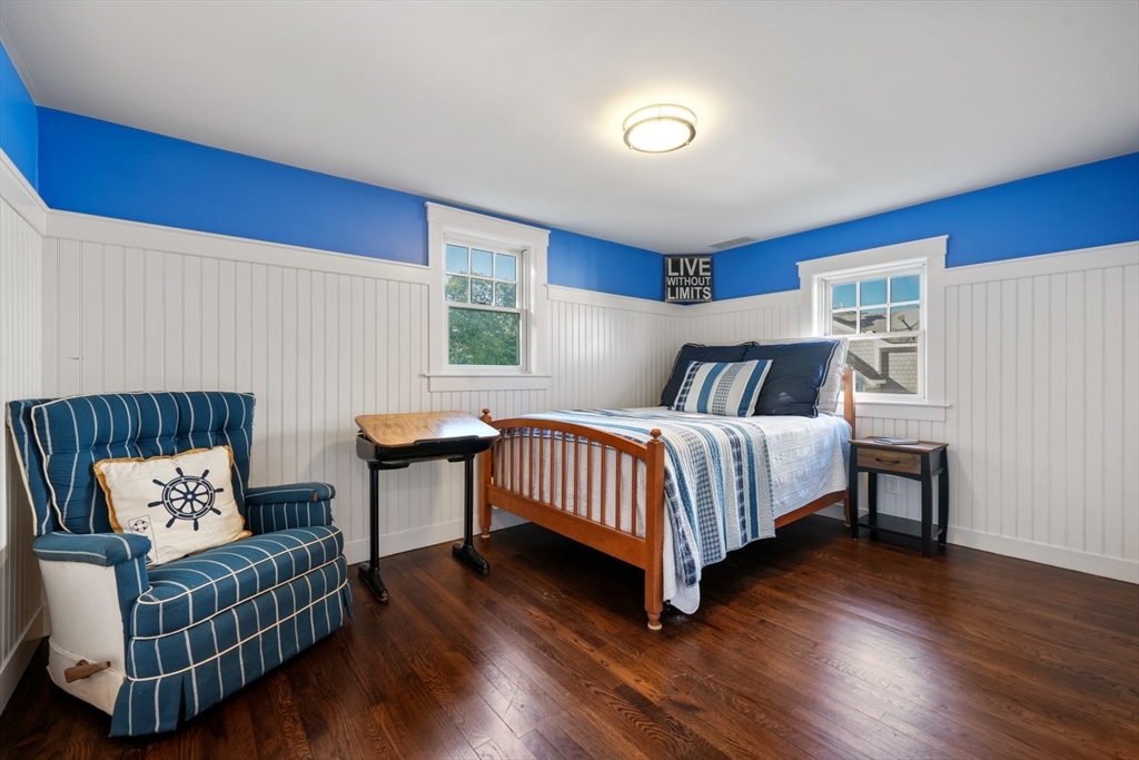 29 Bay Shore Road Hyannis, MA 02601 - Photo 33 of 42 a bedroom with a bed and a couch